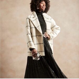Banana Republic wool blend coat size S